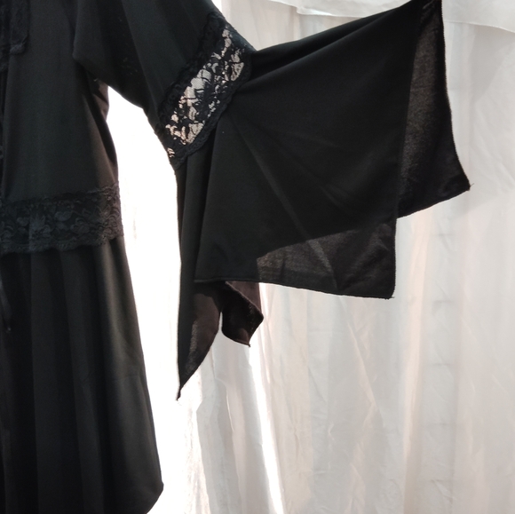 Goth vampire black blouse by Date To Wear 2X - Picture 5 of 6